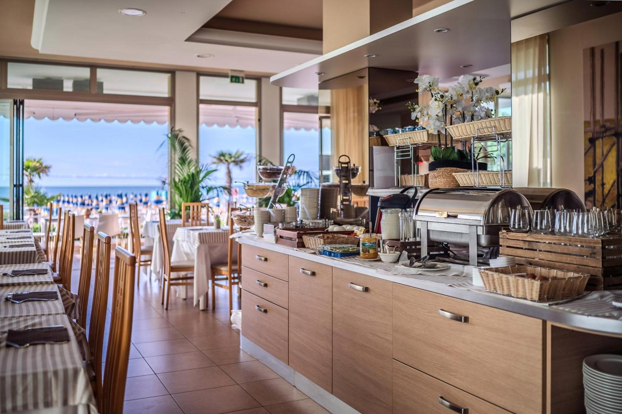 Hotel Orizzonte Lido di Jesolo Zewnętrze zdjęcie